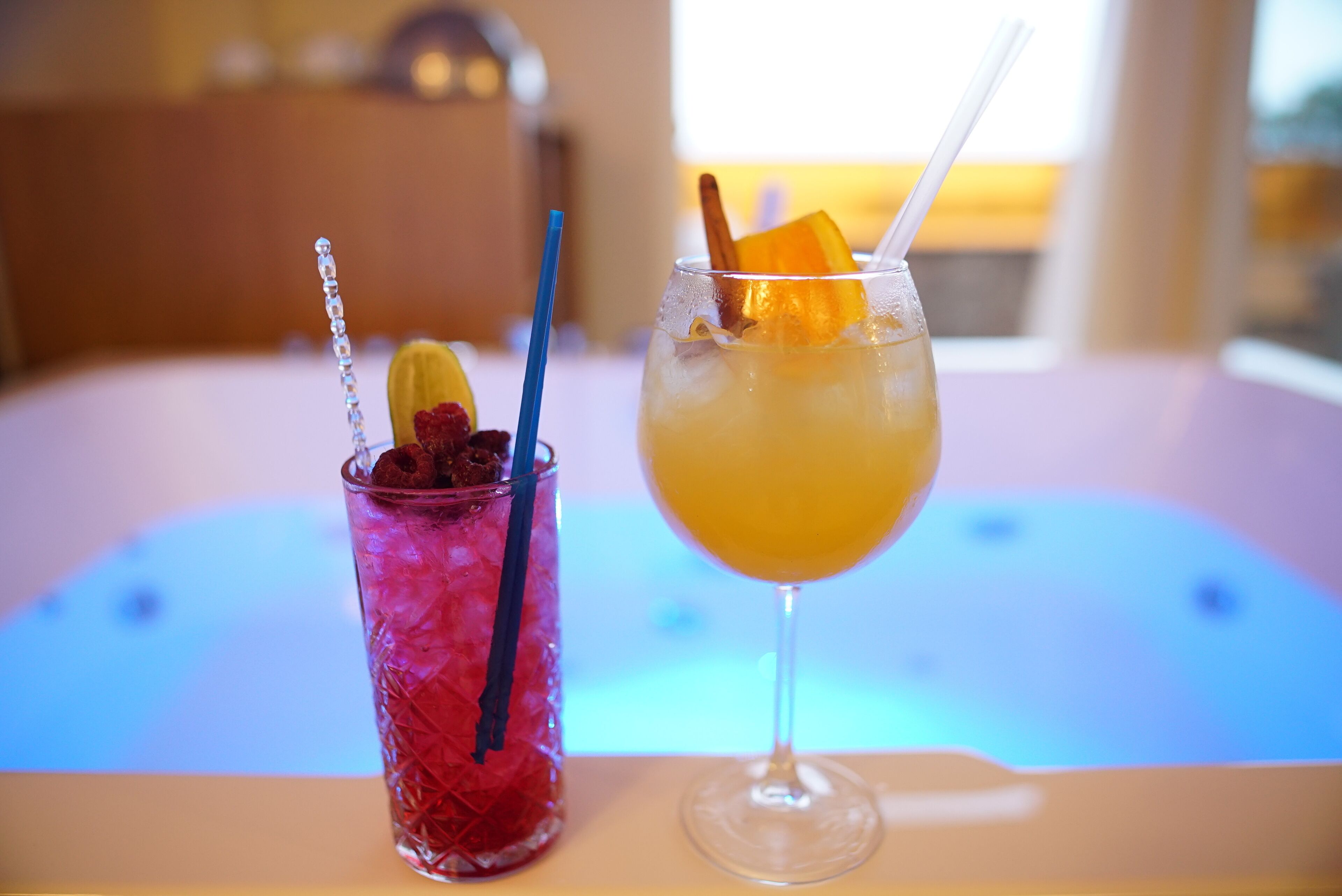 superior suite with jacuzzi | jetted bathtub