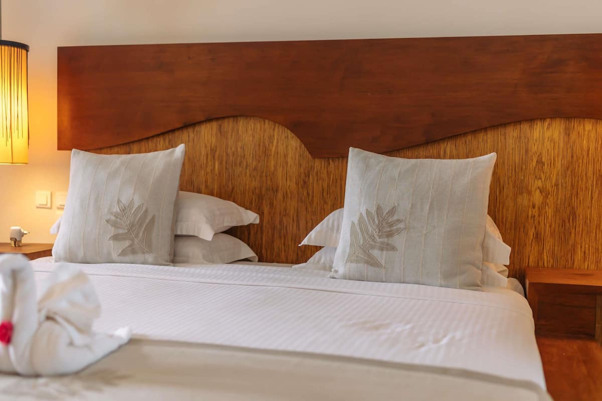 Superior Room with beach access and Ocean view | Minibar, in-room safe, individually decorated, individually furnished