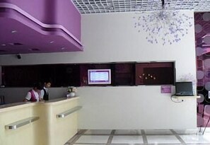 Lobby - V8 Xi Cun Branch (Guangzhou)
