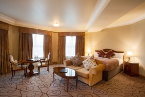 Sengetøy av topp kvalitet, safe på rommet og individuelt innredet