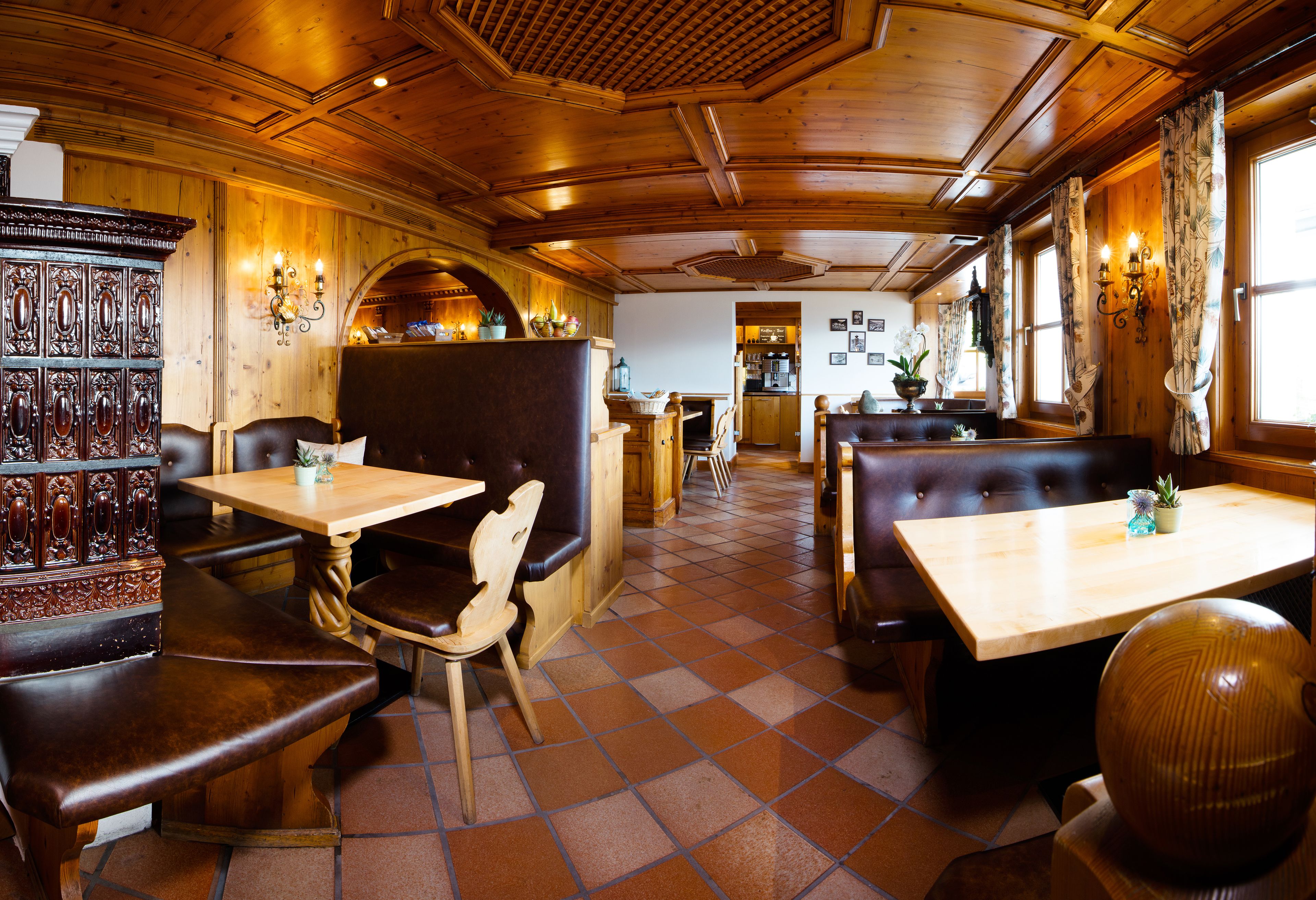 daily buffet breakfast (chf 10.00 per person)