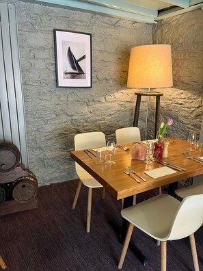 Restaurant - Smugglers Haunt Hotel (Brixham)