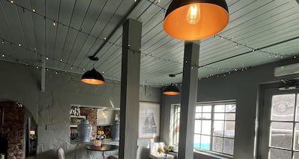 Smugglers Haunt Hotel