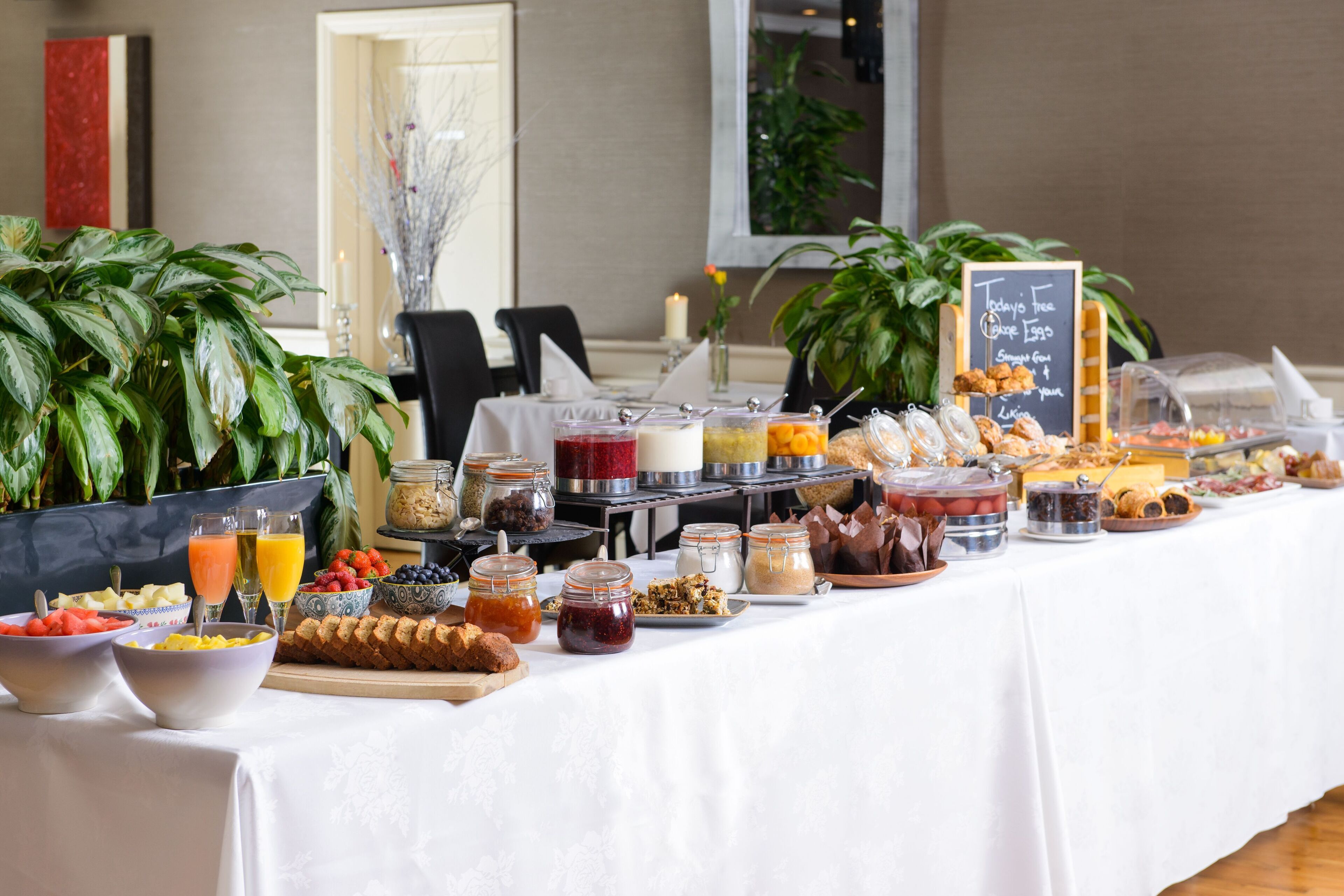 breakfast buffet
