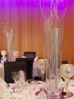 Indoor wedding - Brook Lane Hotel (Kenmare)
