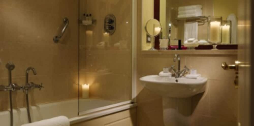 Brook Lane Hotel -4 star Boutique Hotel by null