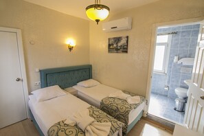 Free WiFi, bed sheets - Ancient Town Hotel (Istanbul)