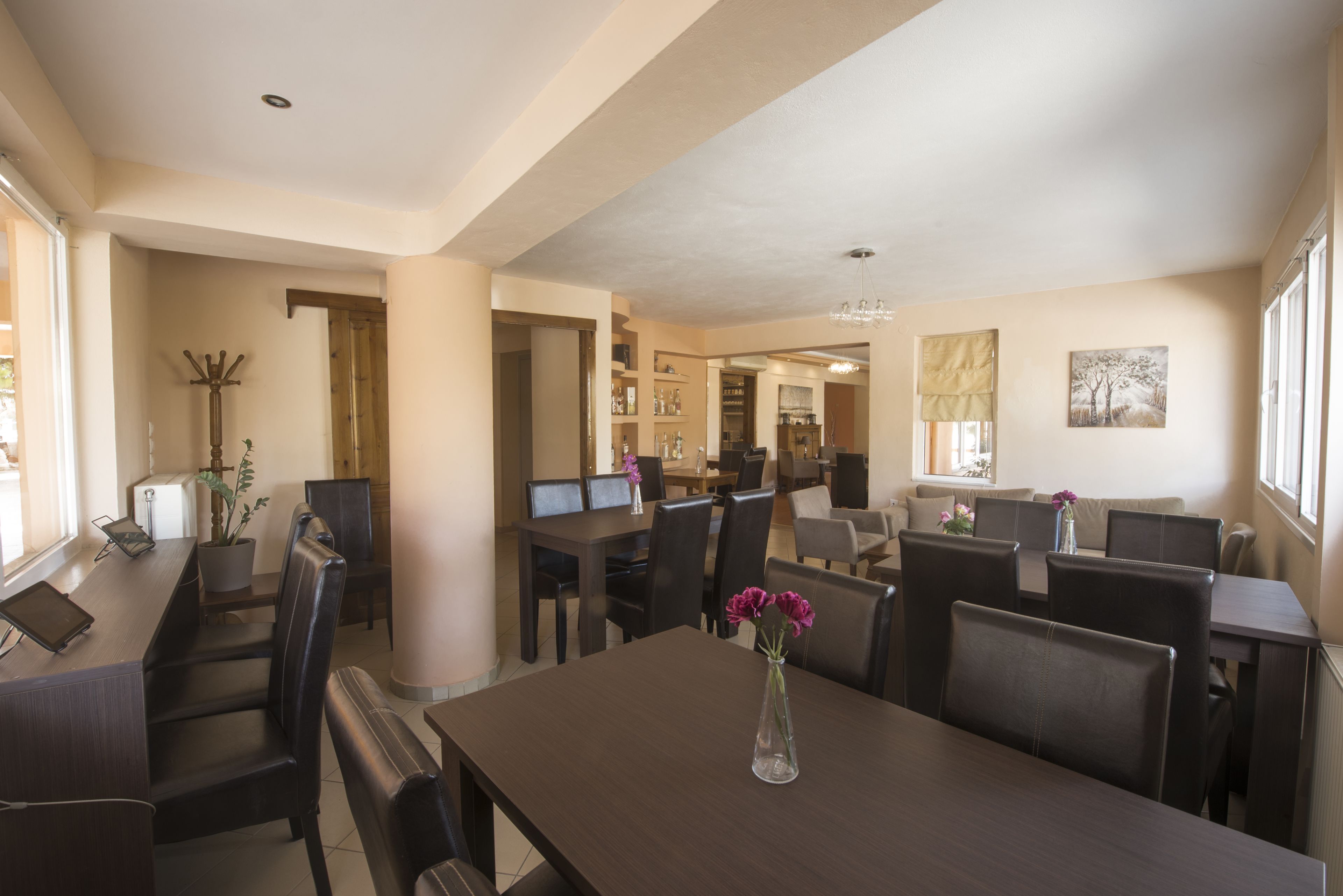 daily buffet breakfast (eur 6 per person)