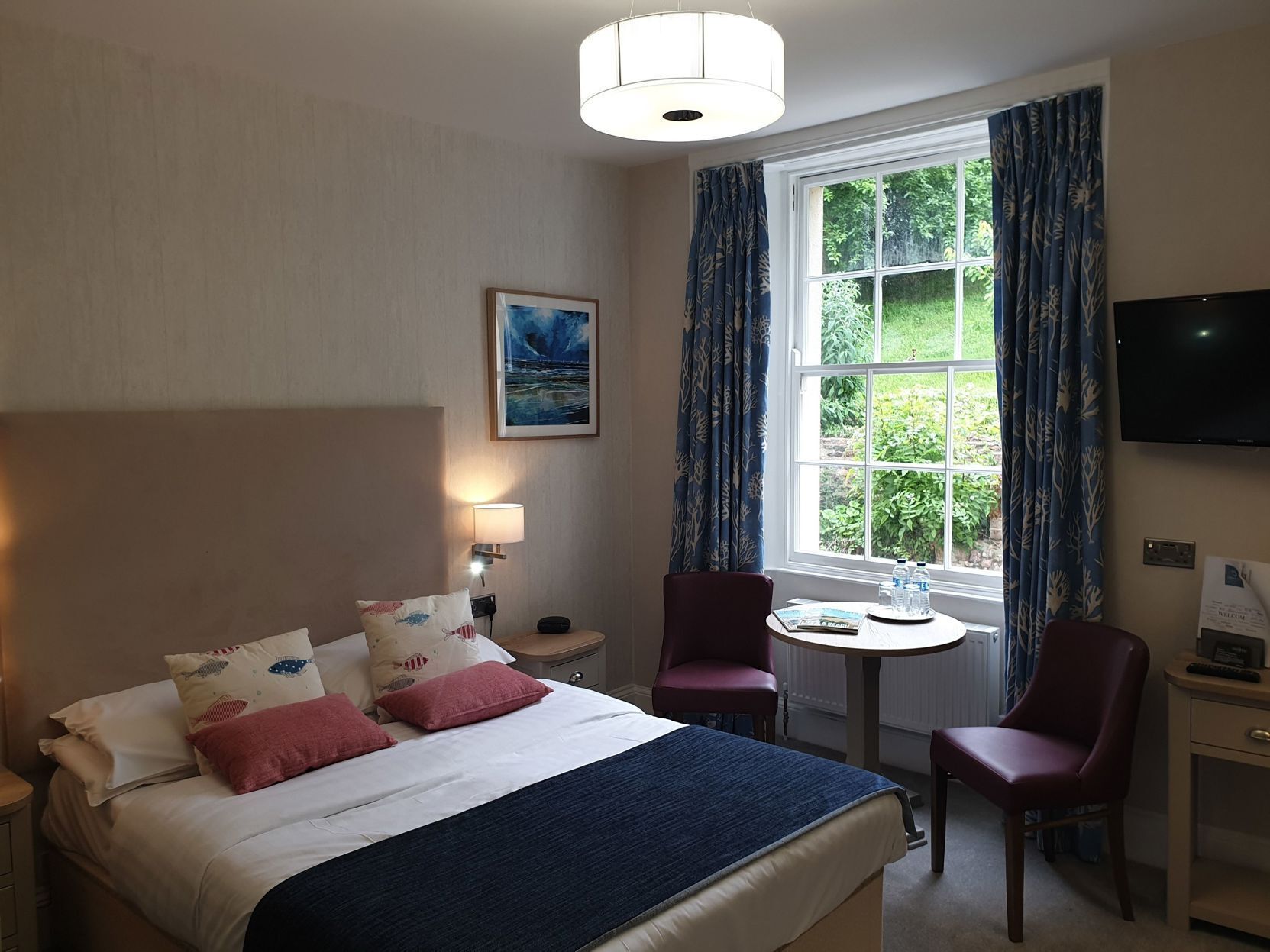 In-room safe, individually decorated, individually furnished, desk