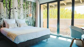 Deluxe Double Room | Premium bedding, desk, laptop workspace, blackout drapes