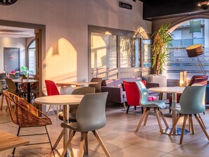 Bar (in der Unterkunft)