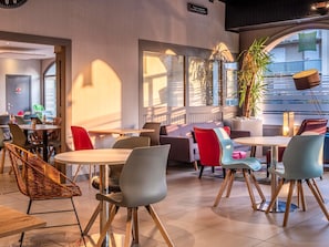 Bar (in der Unterkunft)