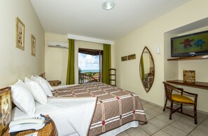 Chambre Standard | Minibar, coffres-forts dans les chambres, bureau, lits bébé (gratuits)