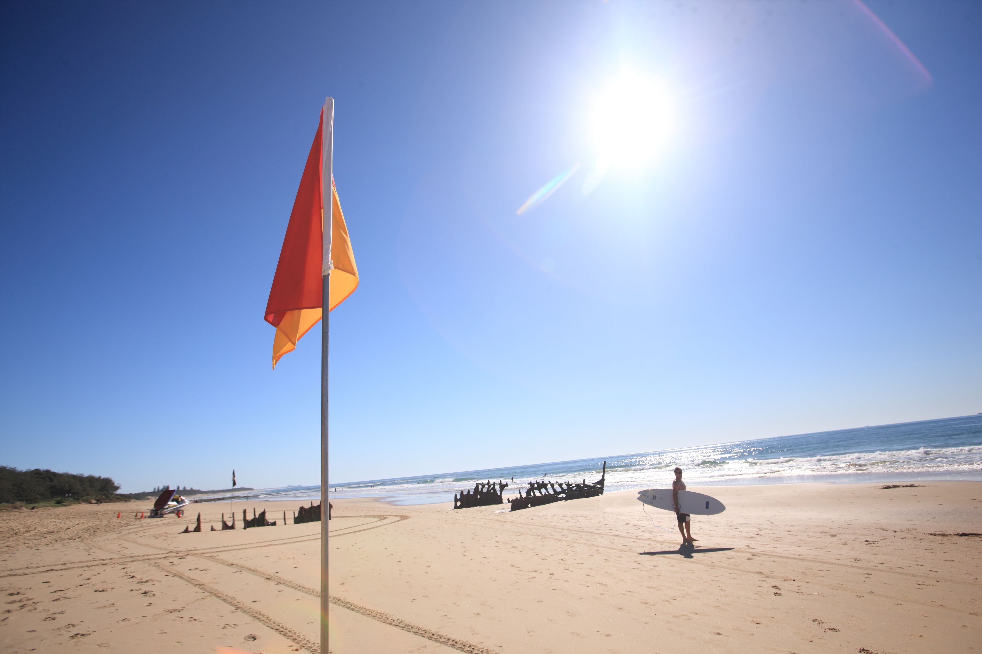 beach nearby, scuba diving