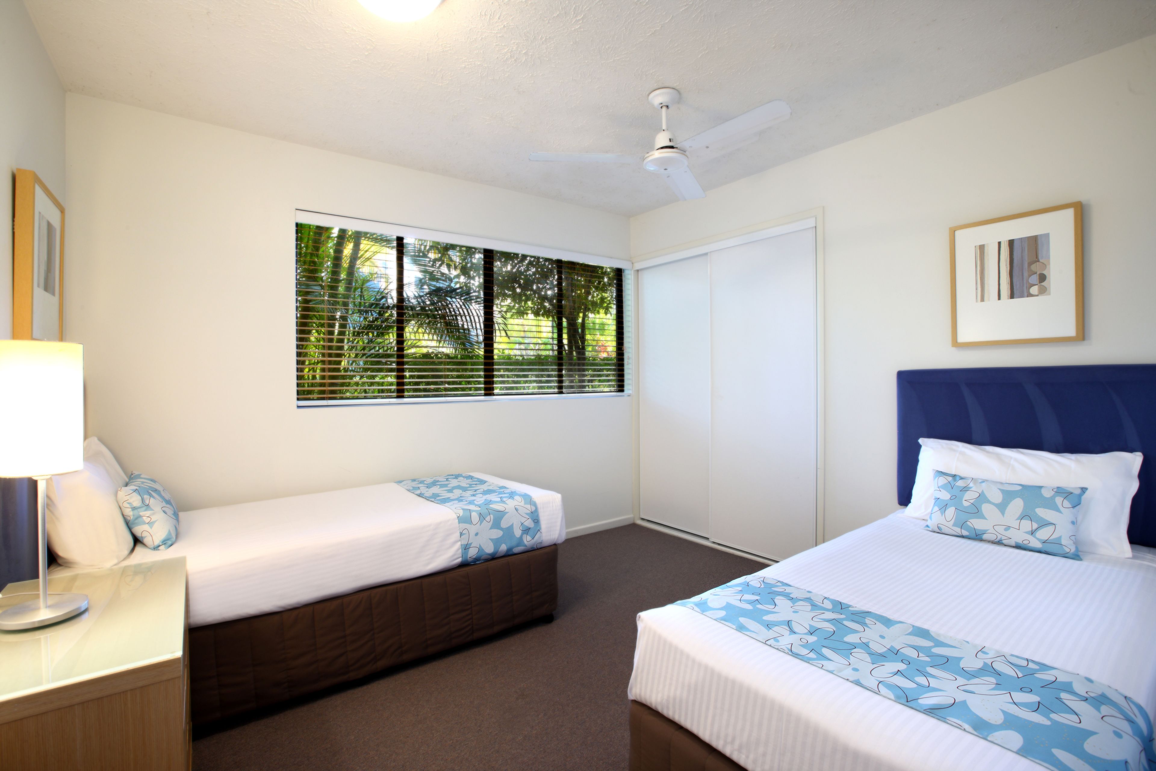 apartment, 2 bedrooms, balcony | iron/ironing board, cots/infant beds, rollaway beds, free wifi