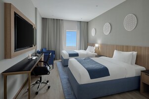 1 bedroom, Egyptian cotton sheets, premium bedding, in-room safe