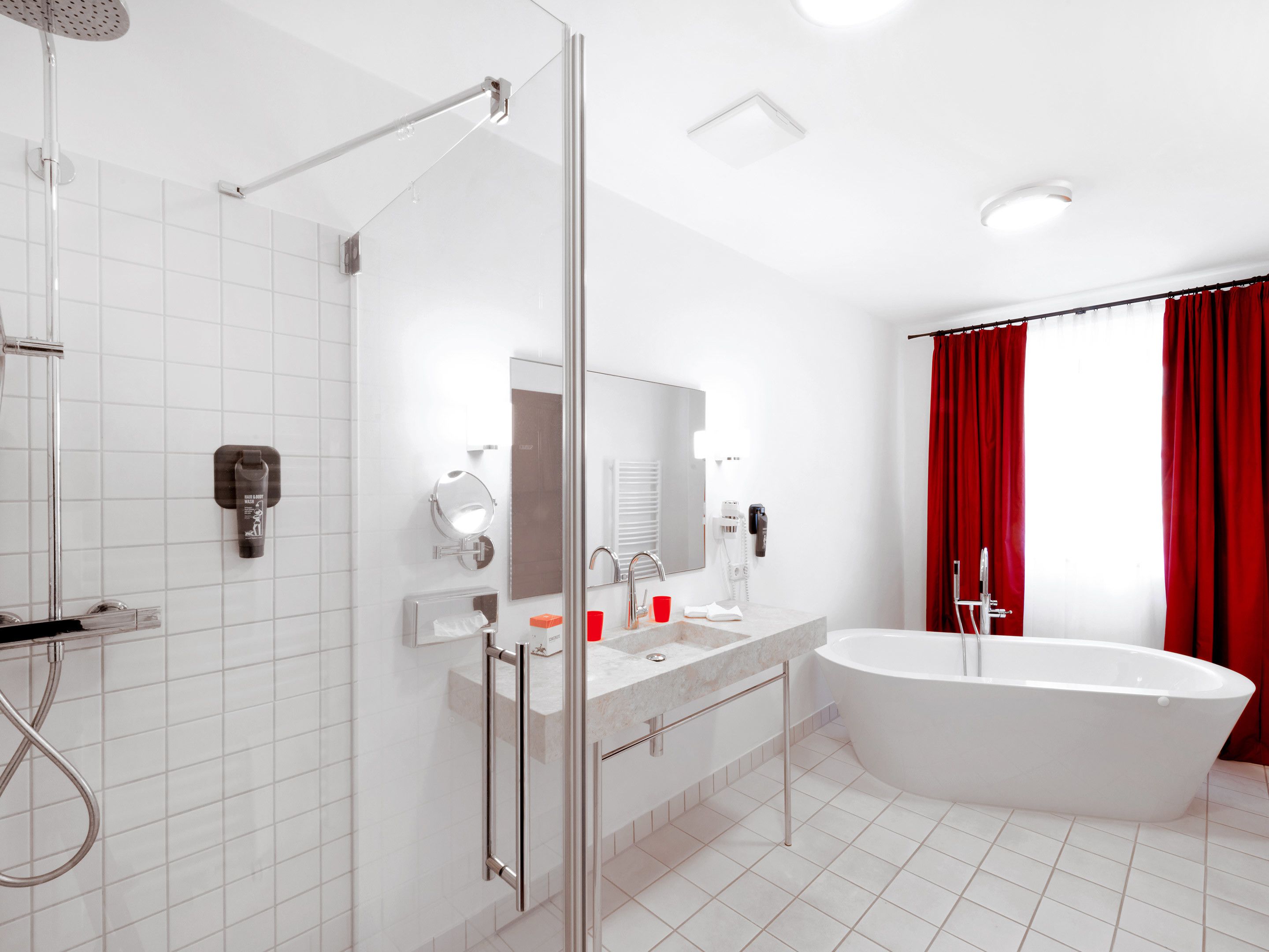 deluxe room | bathroom | free toiletries, hair dryer, towels