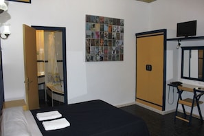 Chambre Double ou avec lits jumeaux, salle de bains privée