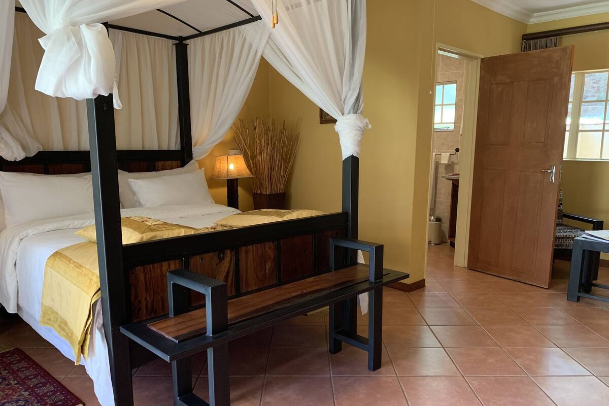 Junior Cottage (Pool Cottage Middle) | 1 bedroom, Egyptian cotton sheets, premium bedding, Select Comfort beds