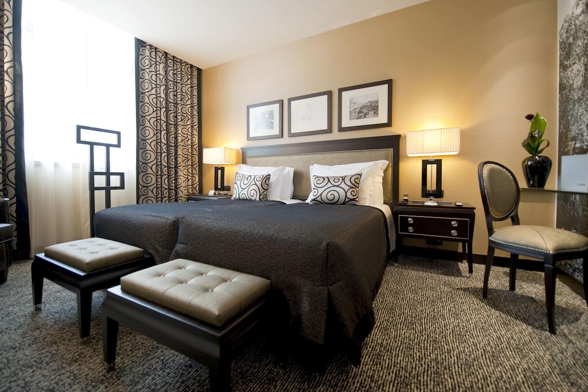 1 bedroom, minibar, in-room safe, desk