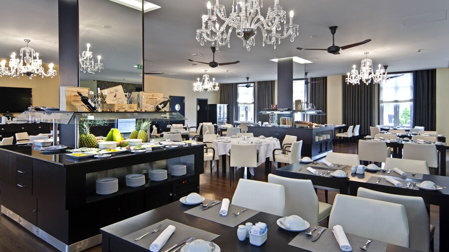 SANA Silver Coast Hotel