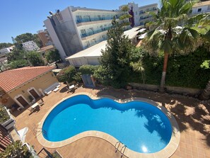 Panoramic Double Room, 1 Bedroom | Desk, laptop workspace, soundproofing, free cribs/infant beds - Hostal Villa Rosa (Calvia)