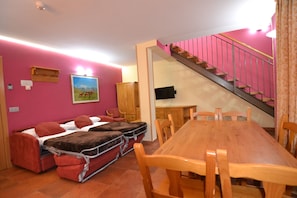 Superior Apartment, Mountain View (4-6 persons 2008690) | In-room safe, desk, laptop workspace, blackout drapes - Apartaments Sant Moritz (Arinsal)