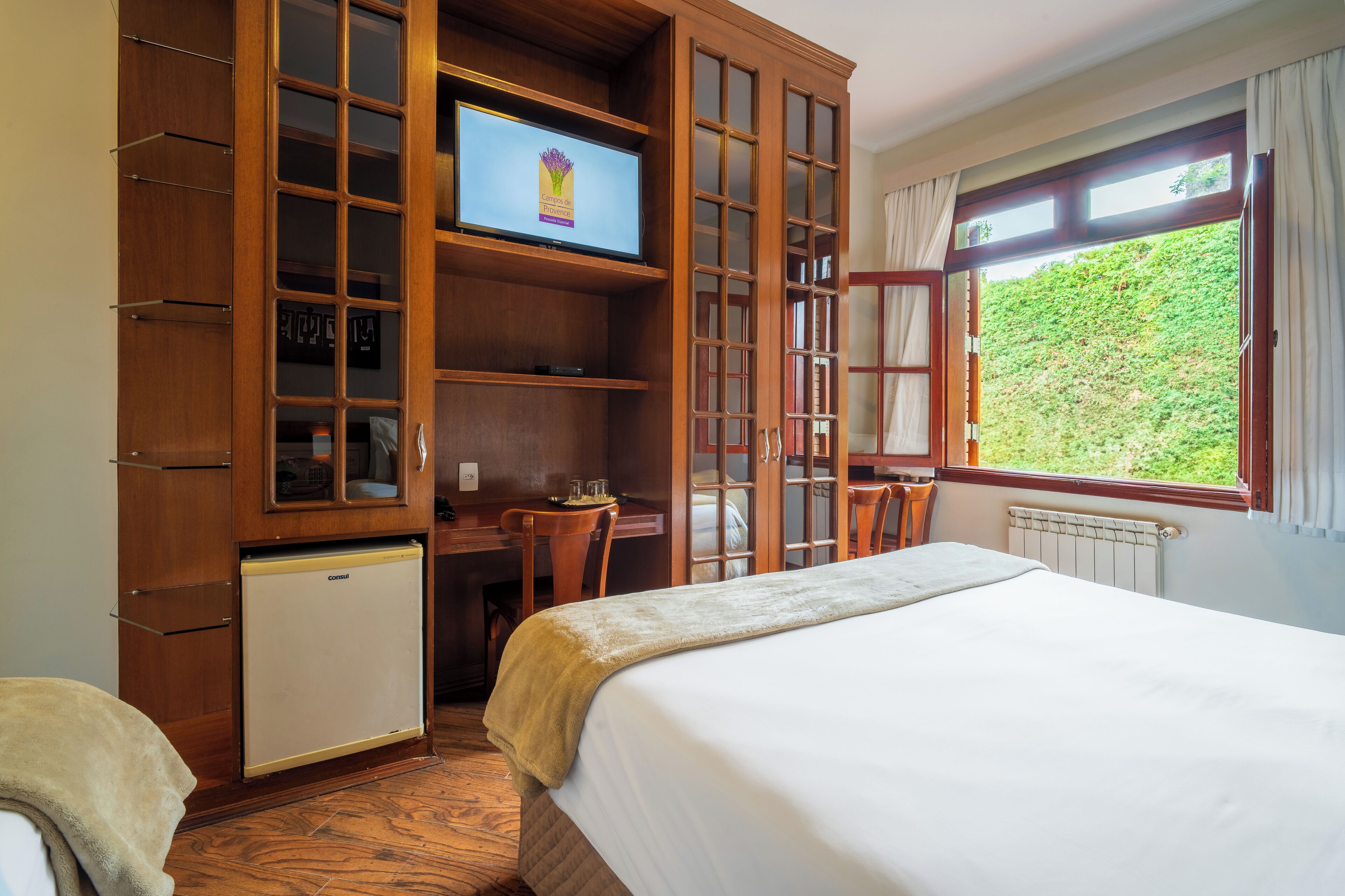 Photo - Pousada Campos de Provence Campos do Jordão