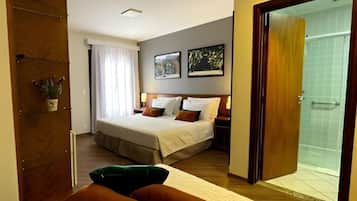 Quadruplo/Familia | 1 bedroom, premium bedding, minibar, in-room safe