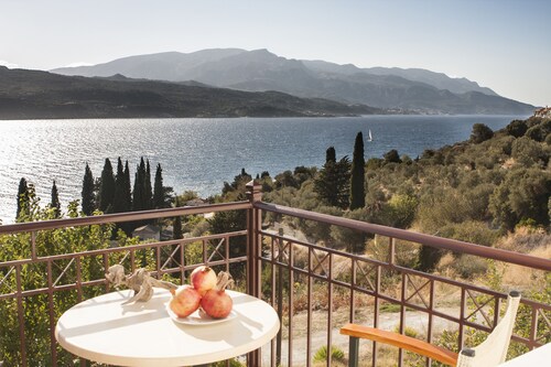 Scorpios Hotel & Suites