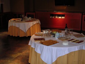 Food court - Hotel Francisco II (Ourense)