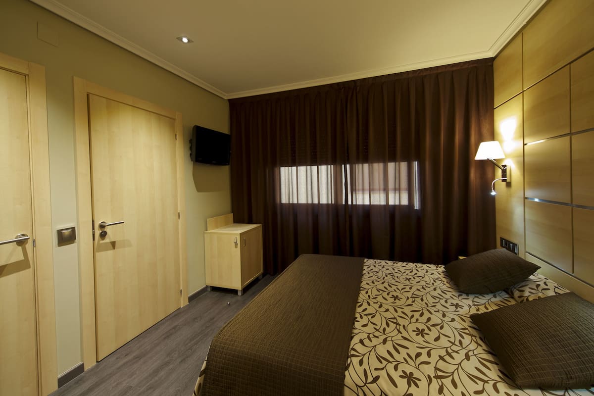 Double Room Single Use