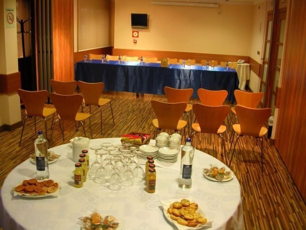 Hotel Francisco II by null