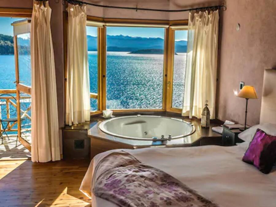 Suíte, vista para o lago (Especial) | 1 quarto, roupas de cama premium, edredons de pluma