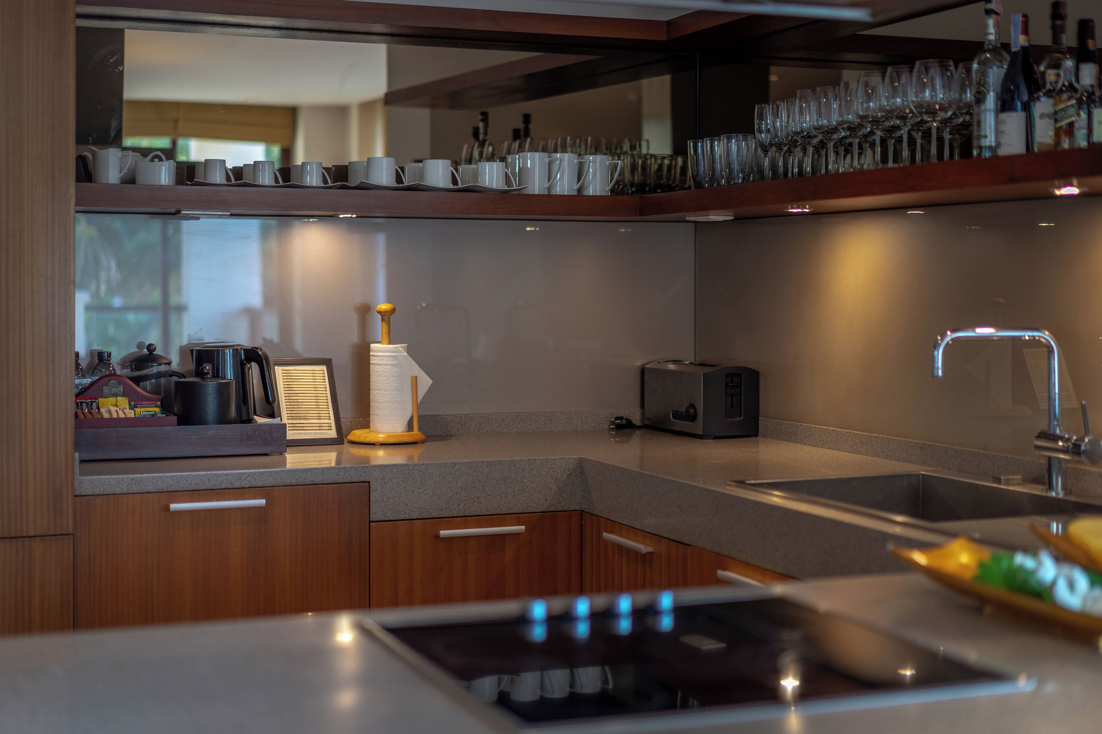 penthouse, 3 bedrooms, hot tub, sea view | private kitchen | coffee/tea maker, eco-friendly cleaning products