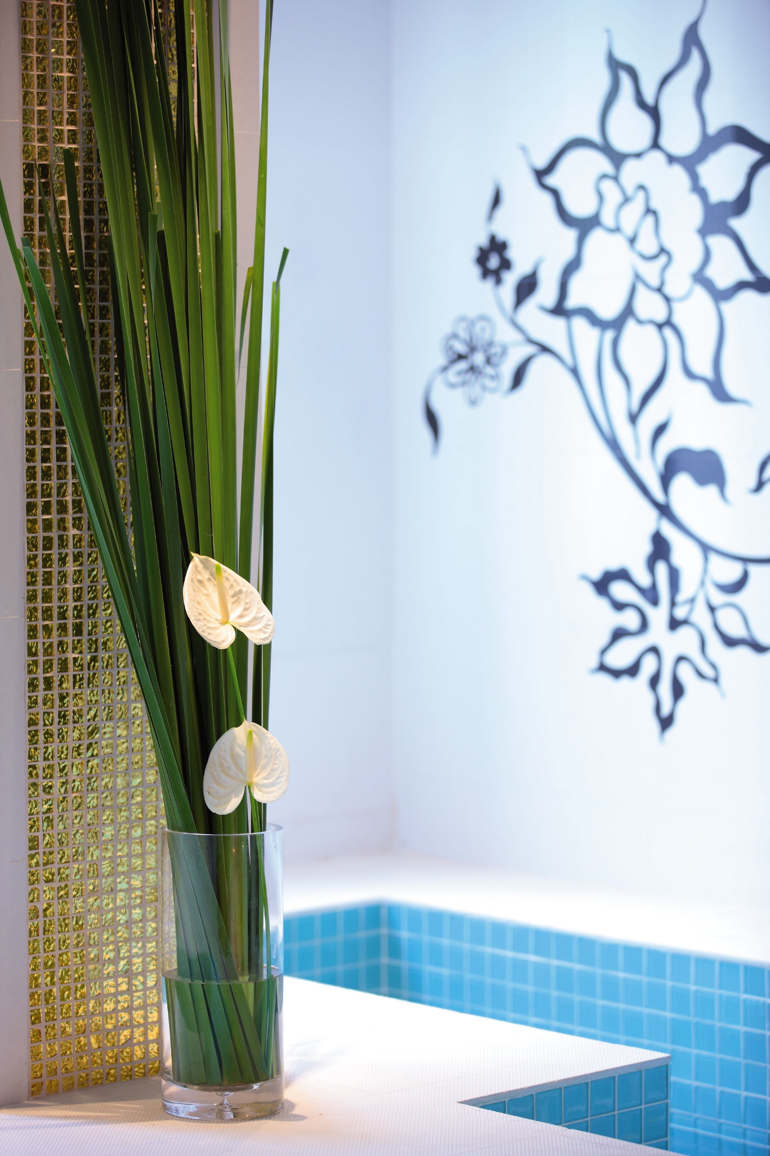 couples treatment room(s), sauna, body treatments, aromatherapy