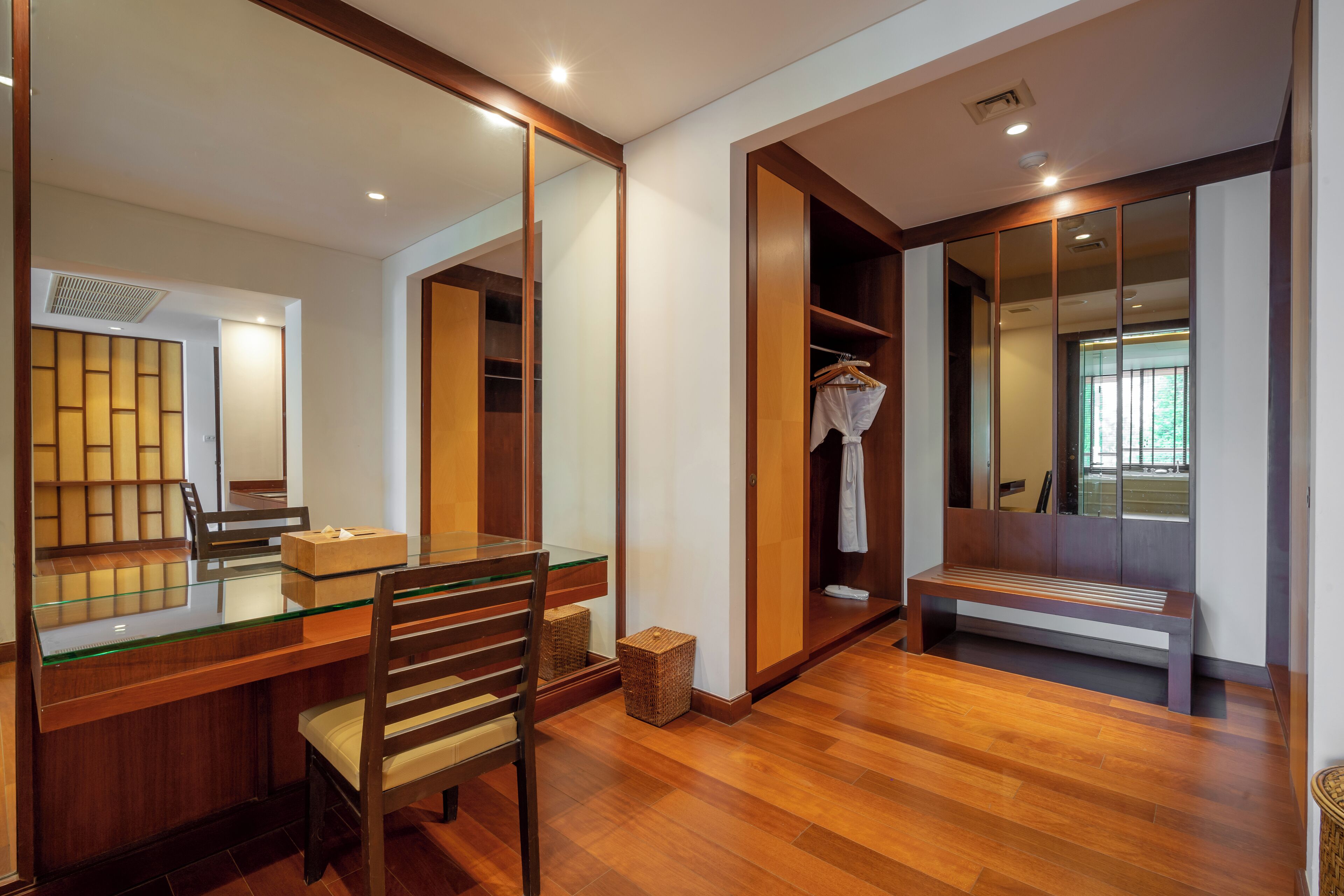 penthouse, 3 bedrooms, hot tub, sea view | 1 bedroom, minibar, in-room safe, desk