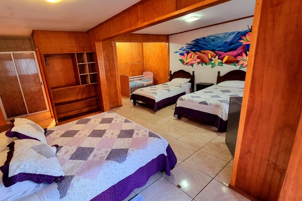 1 chambre, literie de qualité supérieure, couette en duvet d'oie