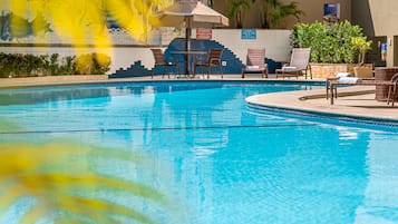 Outdoor pool, sun loungers