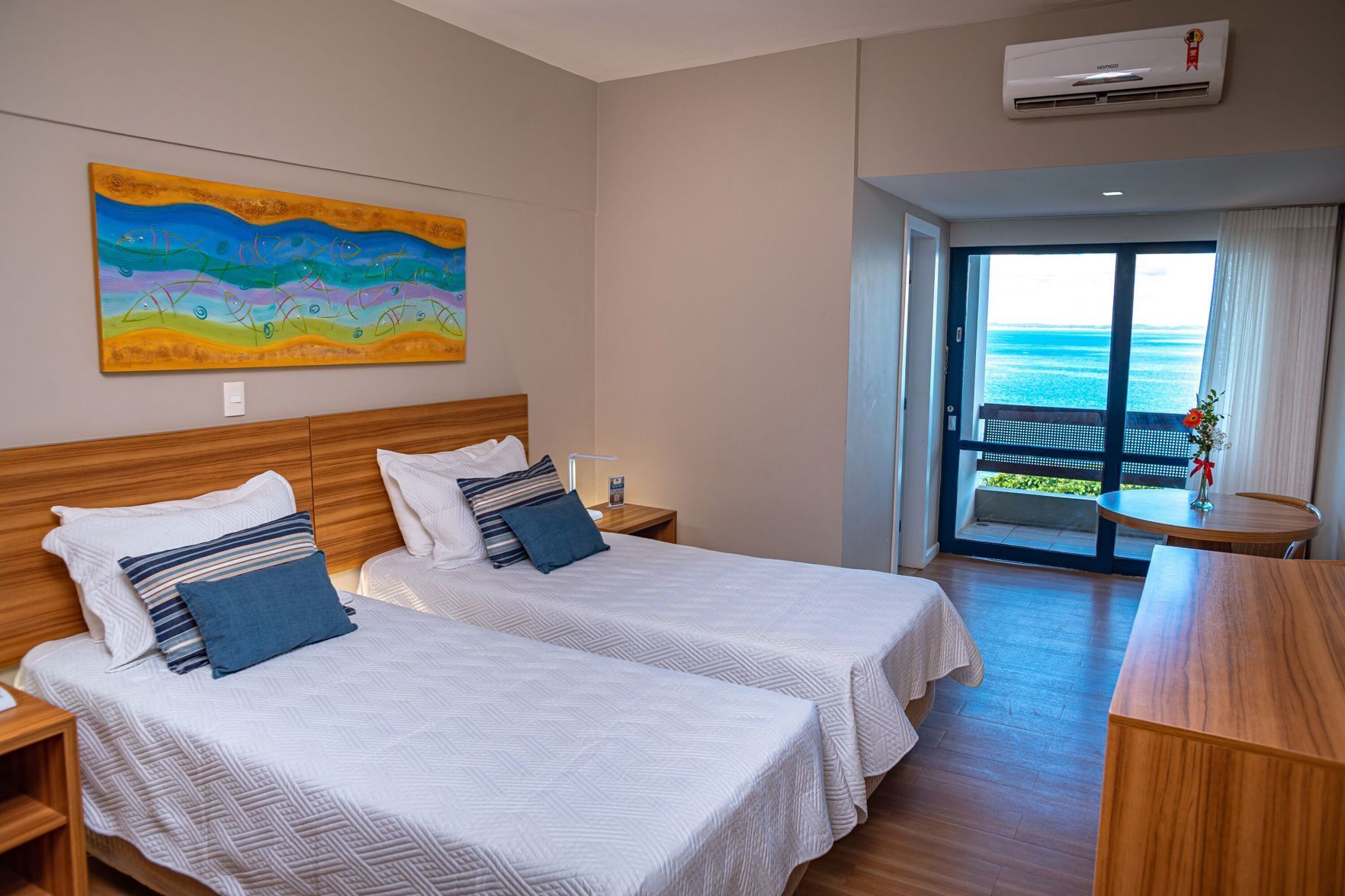 In-room safe, free WiFi, bed sheets