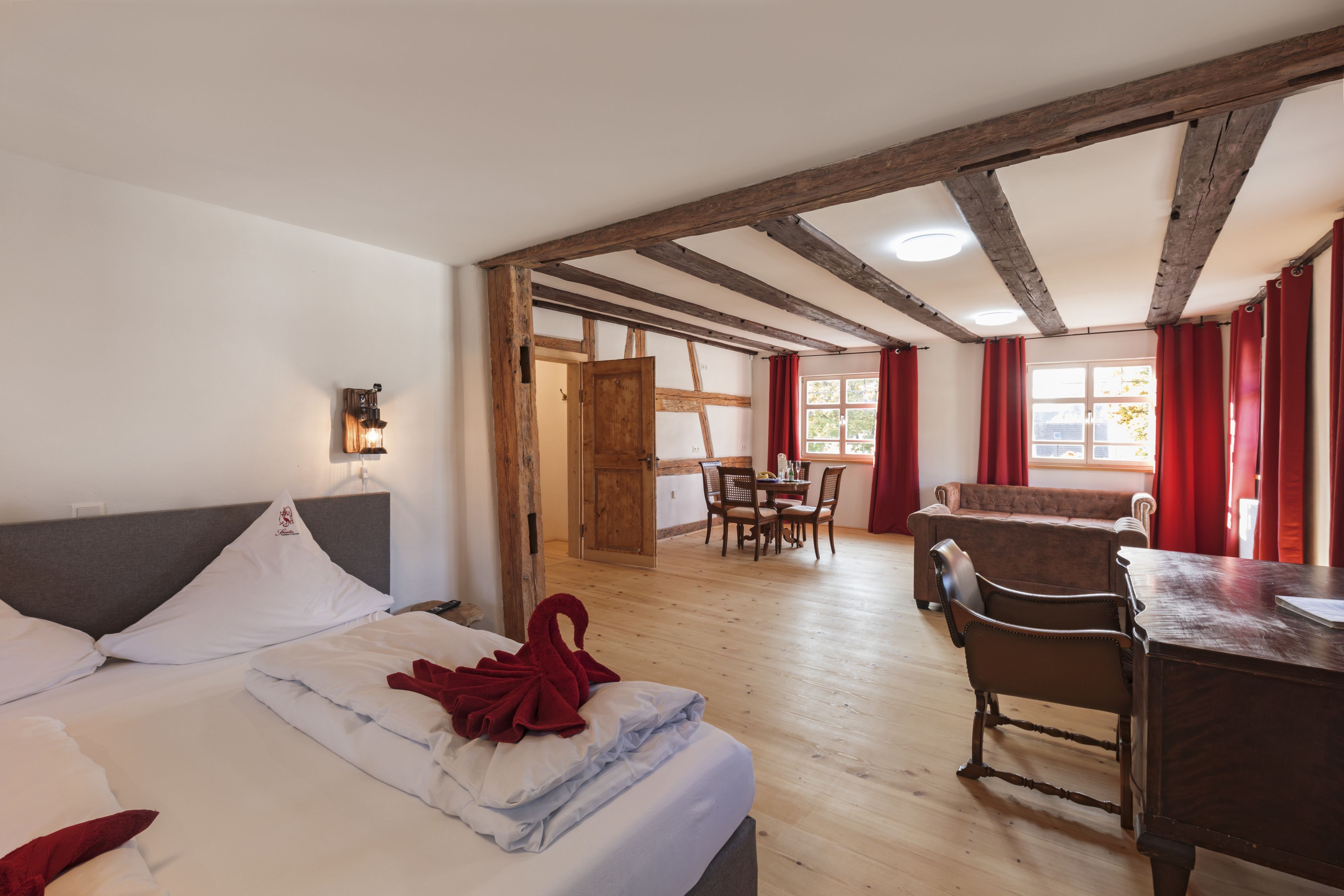 Apartamento exclusivo, 2 habitaciones | Caja fuerte, cortinas opacas, wifi gratis y ropa de cama