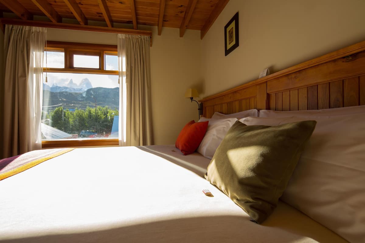 premium room | egyptian cotton sheets, pillow-top beds, in-room safe, desk