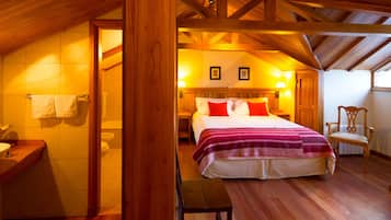 Egyptian cotton sheets, pillowtop beds, in-room safe, desk