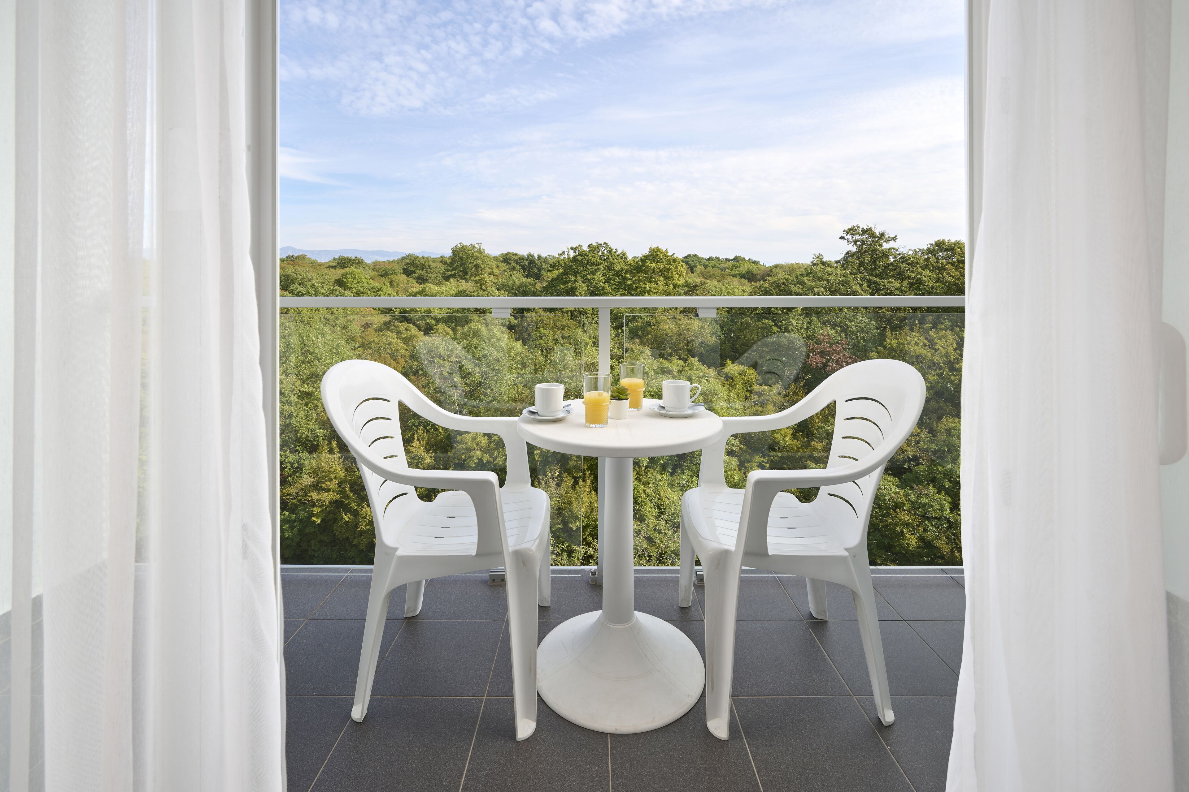 إطلالة الغرفة