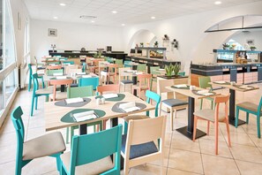 Frokostbuffé er inkludert hver dag