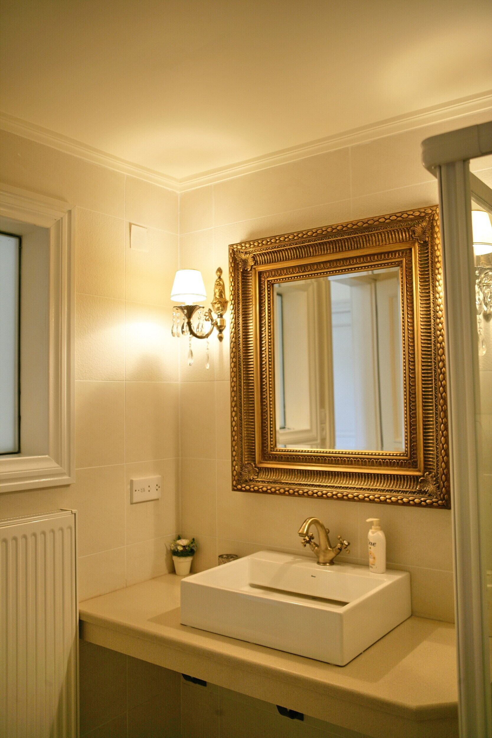 superior double room | bathroom | free toiletries, hair dryer, soap, shampoo
