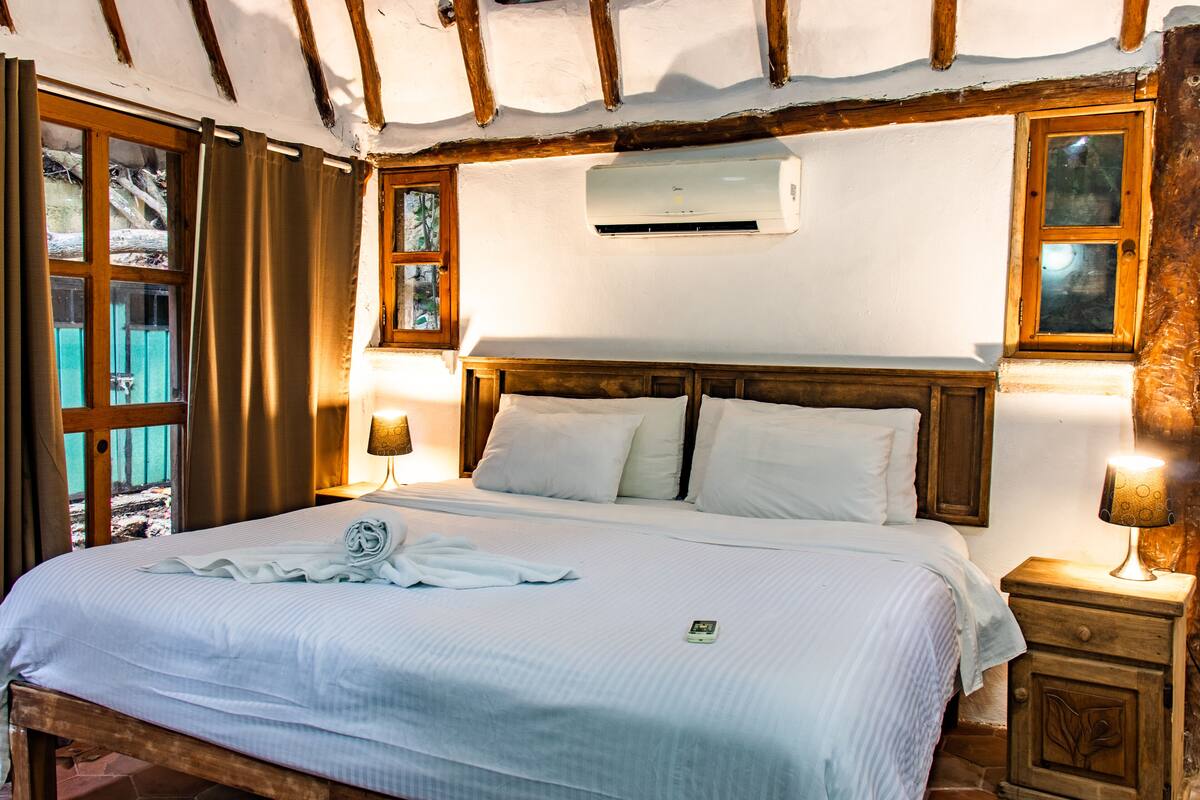 Cabin for Two | เครื่องนอนระดับพรีเมียม, ผ้านวมขนเป็ด, ตู้นิรภัยในห้องพัก
