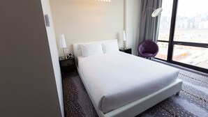 Room - Z Nyc Hotel (Long Island City)