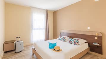 Apartment | Schreibtisch, Bügeleisen/Bügelbrett, kostenloses WLAN, Bettwäsche
