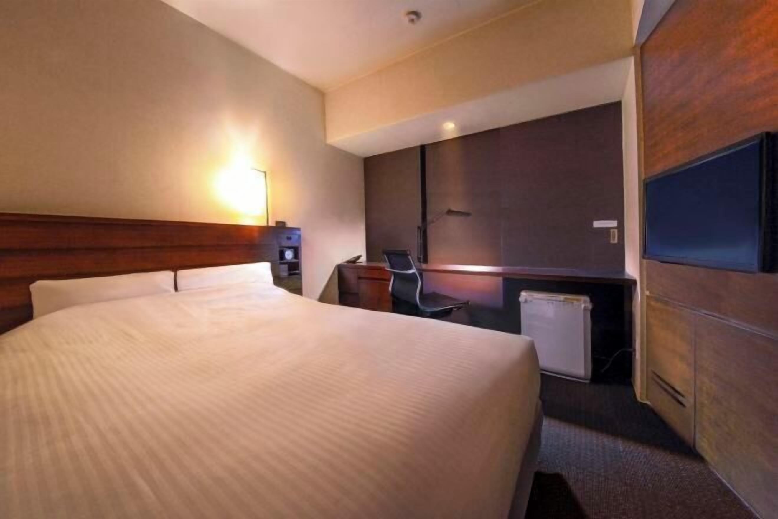 Hochwertige Bettwaren, Schreibtisch, kostenloses WLAN, Bettwäsche